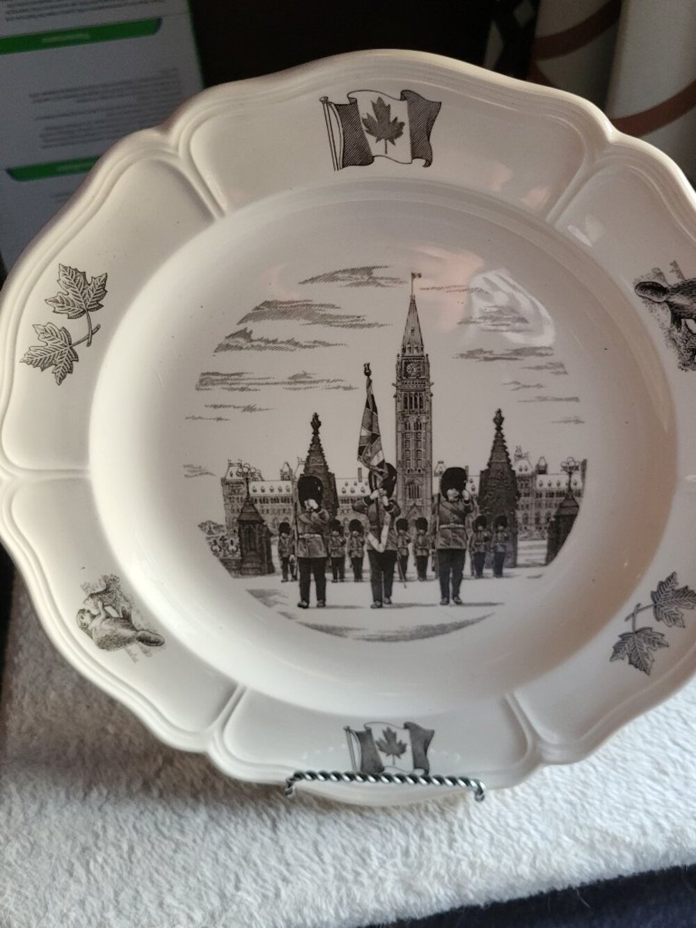 Wedgwood Queensware Ottawa Canada Parliament Plate (For McIntosh & Watts Shop)